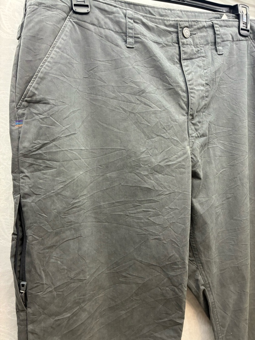 Patagonia Men’s Tenpenny Pants Long, Charcoal Grey, Size 38 (38x34) - Picture 3 of 13